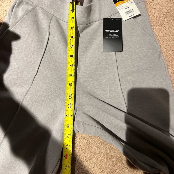 Lee WIDE leg size 6 - Picture 8 of 12